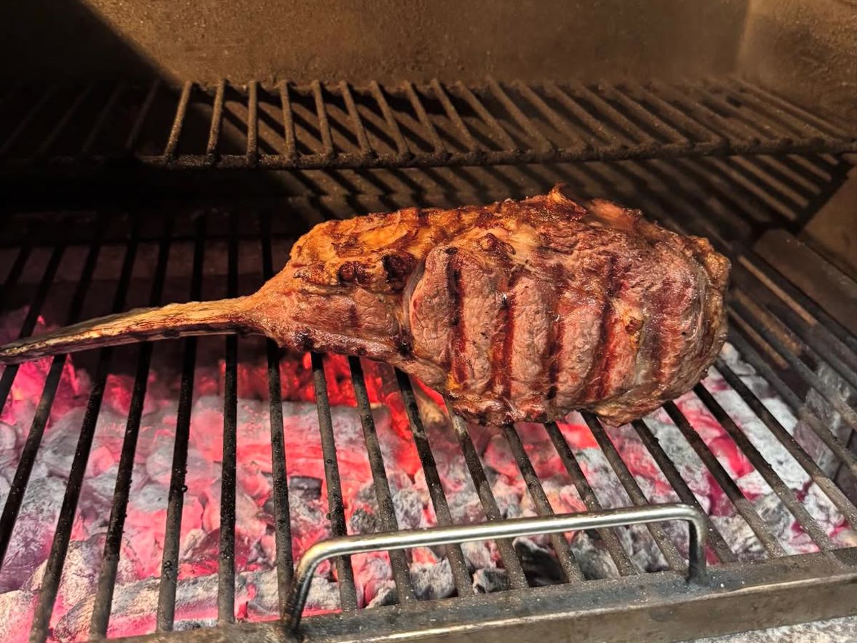 Tomahawk alla brace